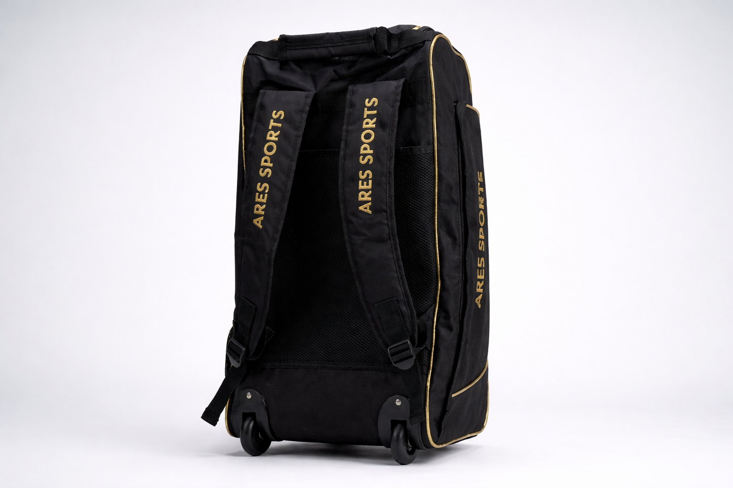 Ares Sports Junior Duffle Wheelie Bag